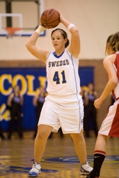 Cathy Wade had 10 rebounds Friday and 10 points Saturday.